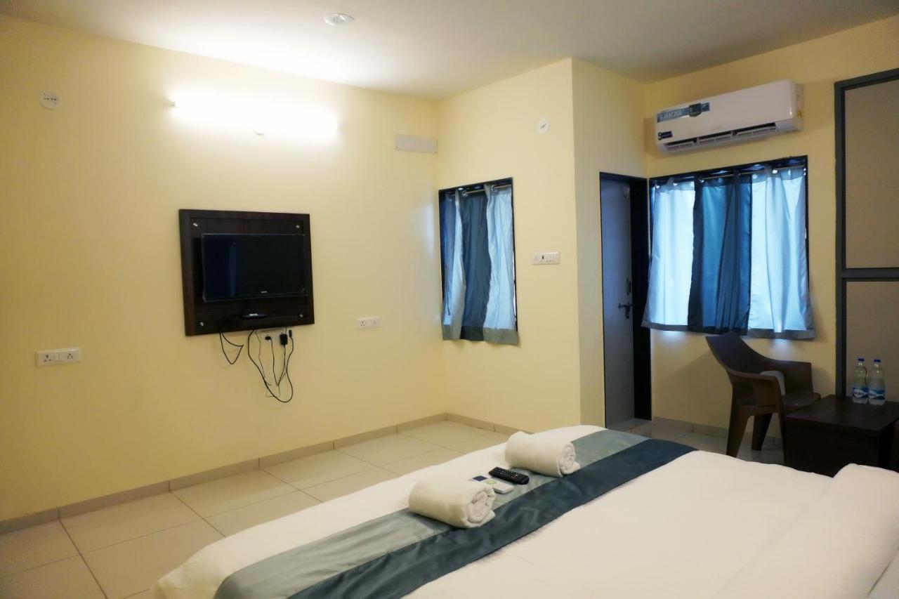 Hotel Nova Sk Rajkot Exterior foto